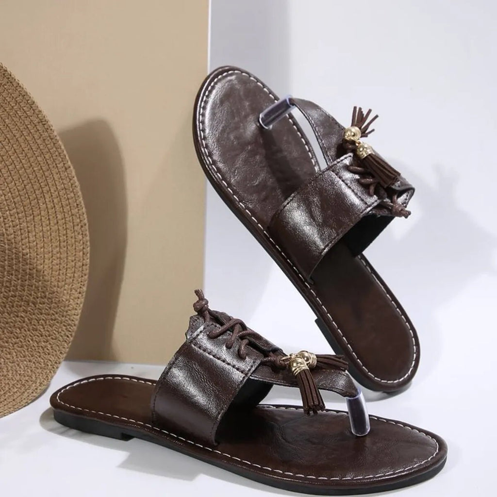 Women's PU leather toe post flat sandals with minimalist design, perfect for summer casual wear.
