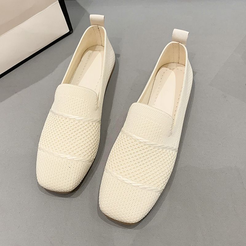 Women's breathable Flyknit casual flat shoes by FitiqueFit with lightweight, comfortable knit upper and flat sole for everyday wear.