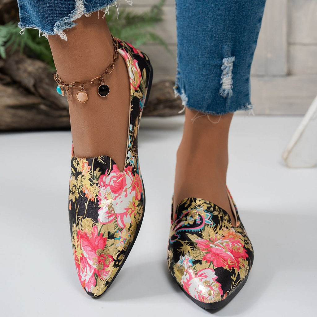 Women's FitiqueFit pointed-toe flat shoes, casual everyday thin flats perfect for comfortable, stylish wear.