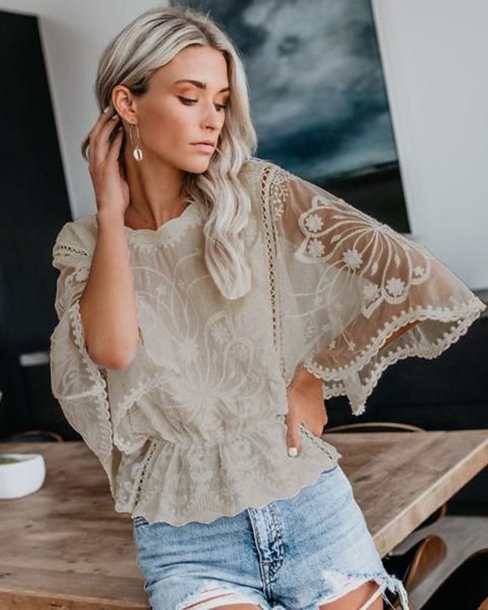 Women’s short sleeve batwing shirt with lace trim, casualwear top by FitiqueFit, featuring a loose fit and stylish design.