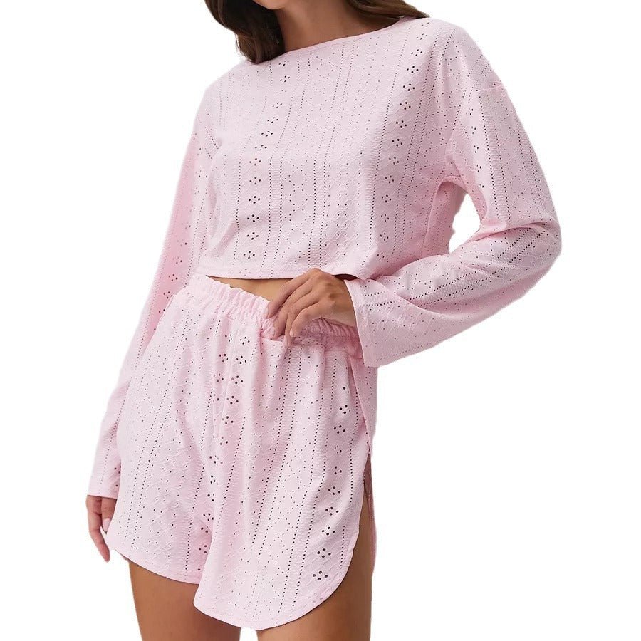 Women’s slim-fit loose suit two-piece shorts set by FitiqueFit, featuring casualwear with a relaxed fit and stylish design.