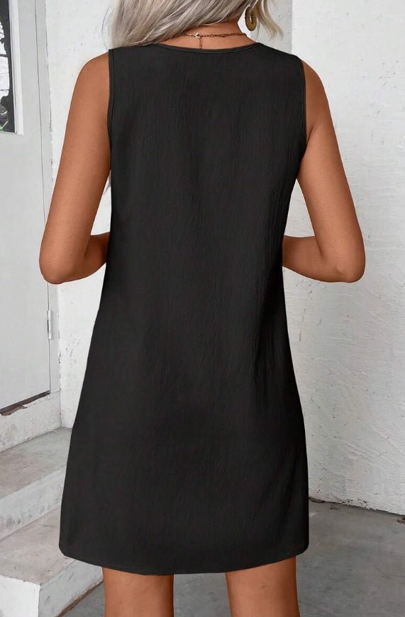 Women’s solid-color sleeveless A-line dress by FitiqueFit, casualwear with a fitted bodice and flared skirt, ideal for warm days.