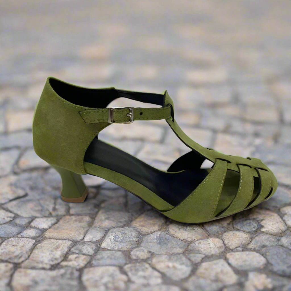 Plus size women's suede round toe casual flats by FitiqueFit, breathable and comfortable footwear for everyday wear.
