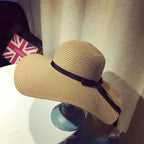Women’s summer straw hat with wide brim from FitiqueFit, perfect for sun protection and stylish outdoor wear.